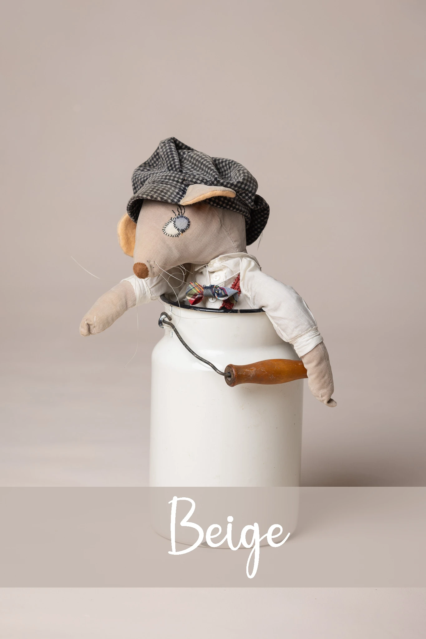 Min nya handmålade beige bakgrund.